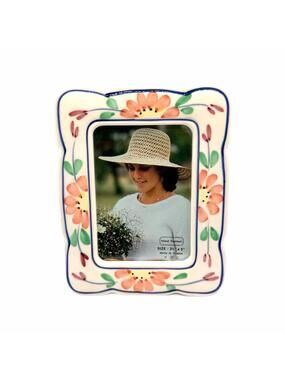 Fetco Floral Ceramic Picture Frame – Scalloped Edges – New – 3.5x5-In Photo